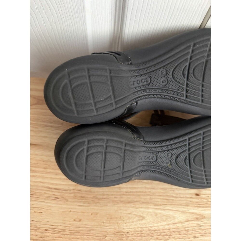 Crocs Isabella T-Strap Black Sandals Womens Sz 8 Jelly Comfort Lightweight - Picture 8 of 10